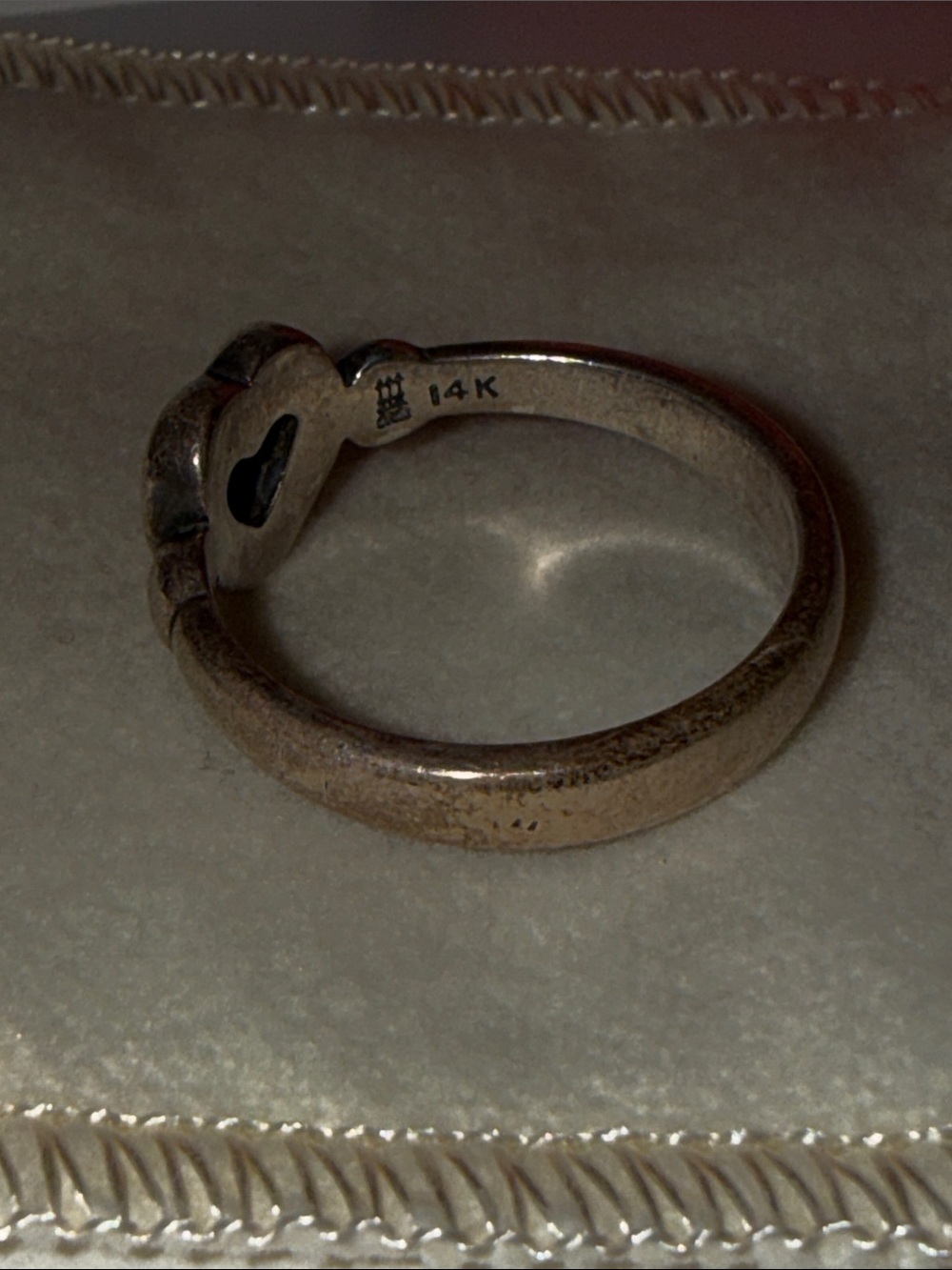 James Avery (RETIRED) Silver 925 and 14K yellow gold True Heart Ball Bead Ring - Picture 2 of 5